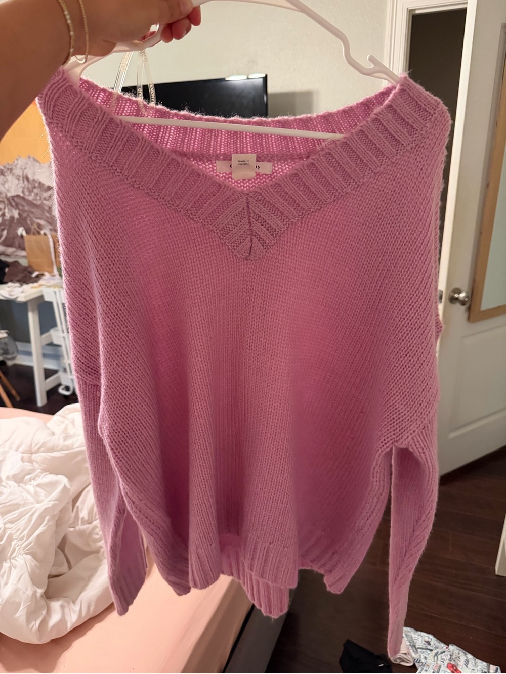 Urban Outfitters Lavender Pink V‑Neck Sweater